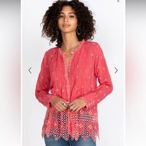 C Johnny Was Baez Phaedra Coral Embroidered Women's Lightweight Blouse Size XS